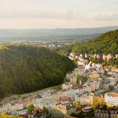 Rezidence Makart Apartment Karlovy Vary Luaran gambar