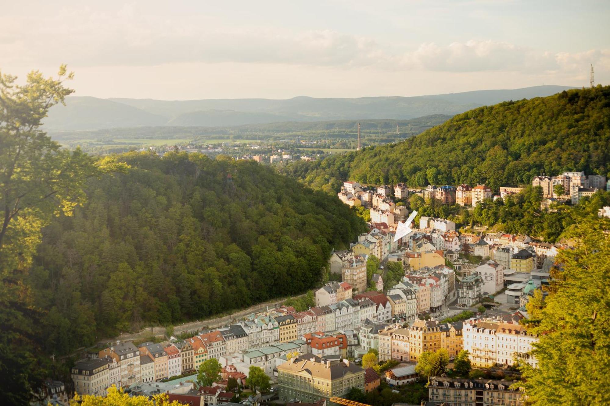 Rezidence Makart Apartment Karlovy Vary Luaran gambar